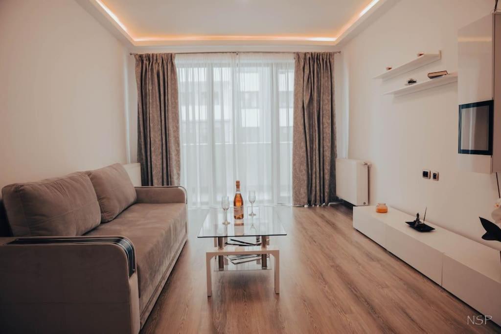 Apartament Zona Coresi Mall Braşov Exterior foto